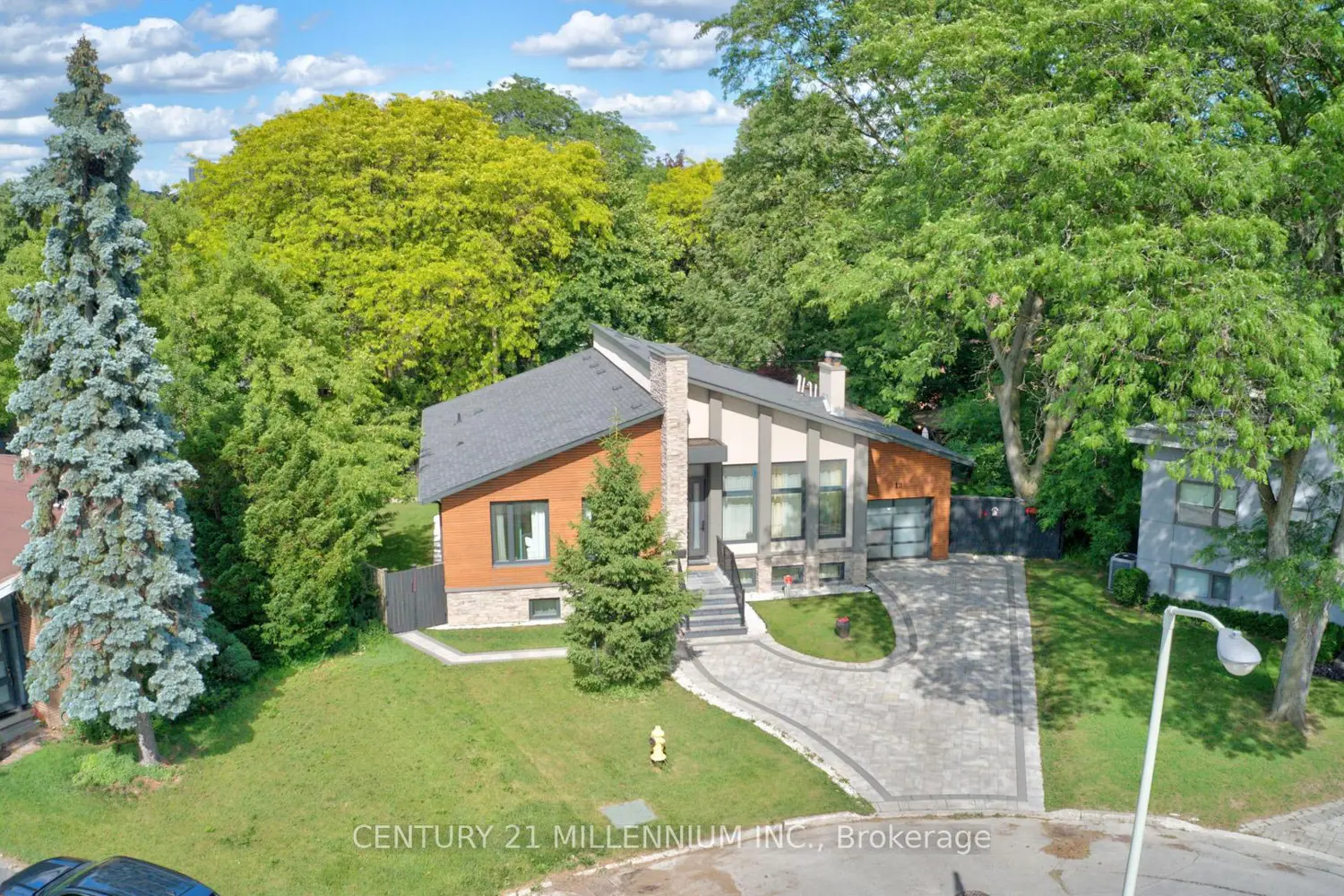 12 Legato Court photo 3