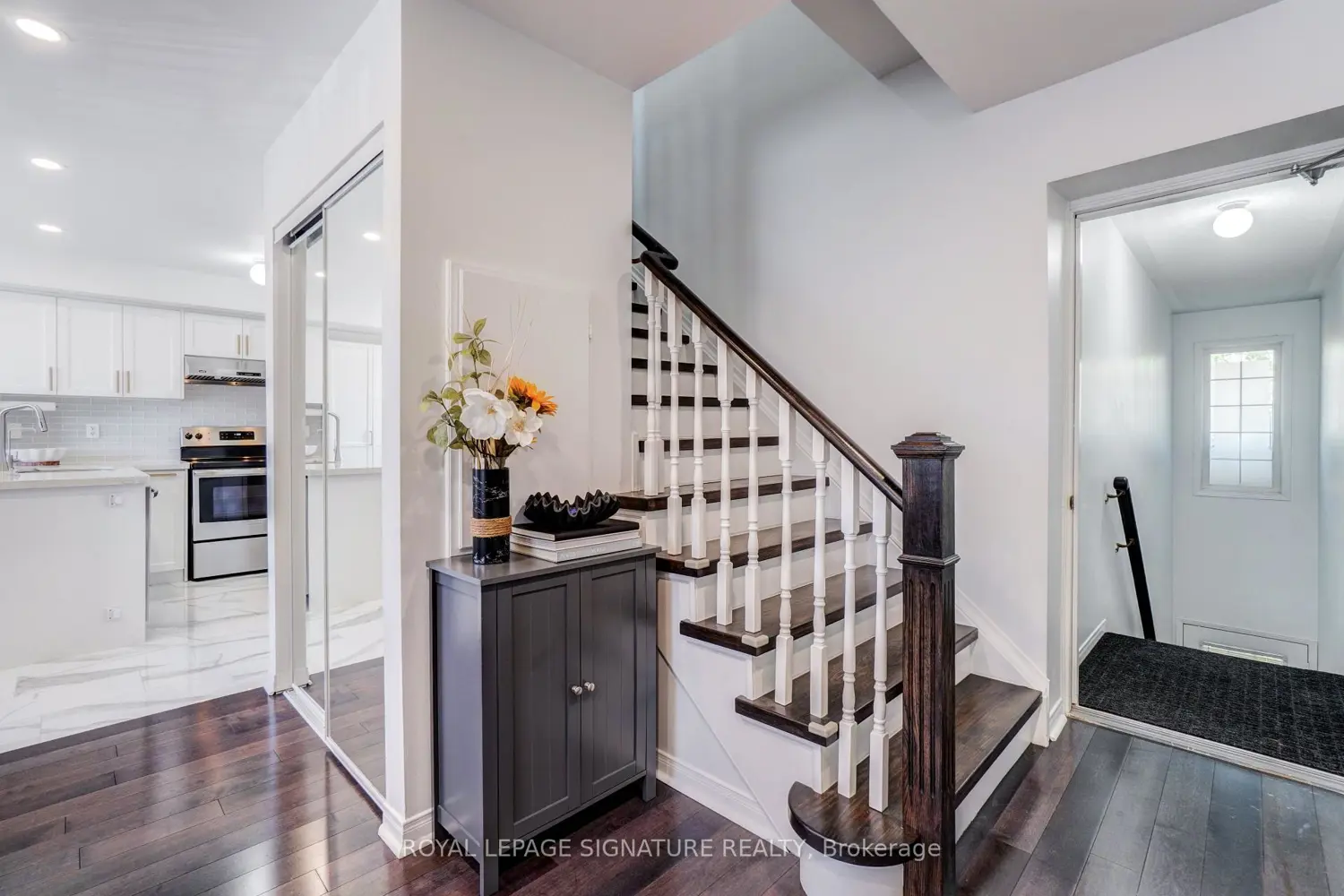 200 Mclevin Avenue 35 photo 2