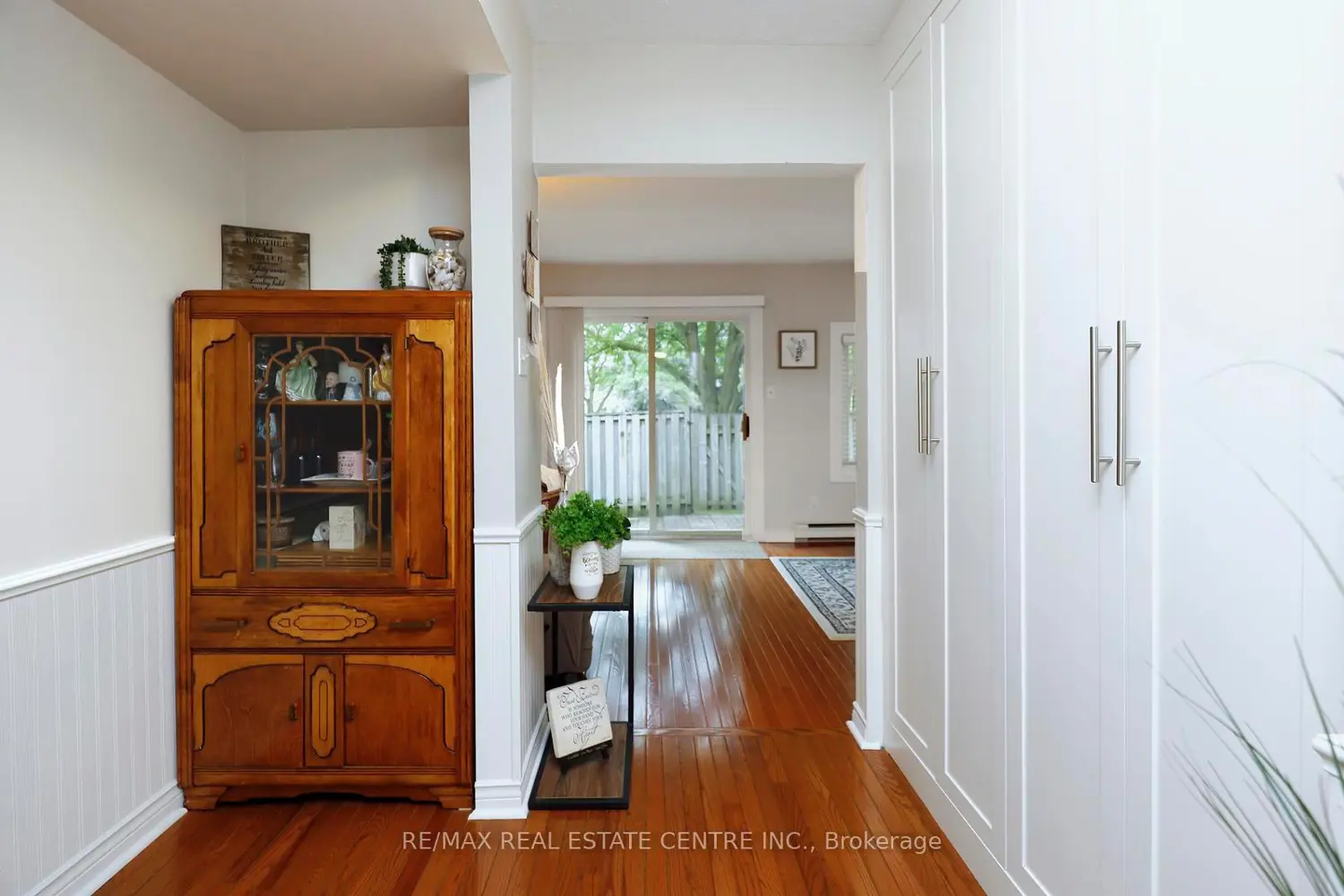 341 Wilson Drive 3 photo 2