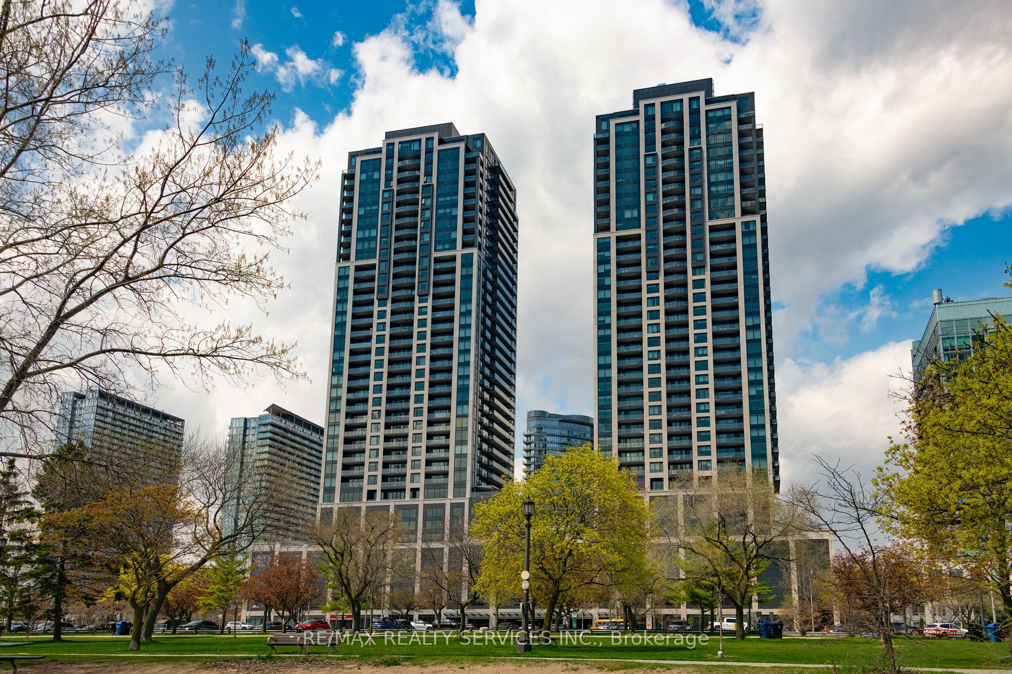 1616-1926 Lakeshore Boulevard W, Toronto, ON, M6S 1A1