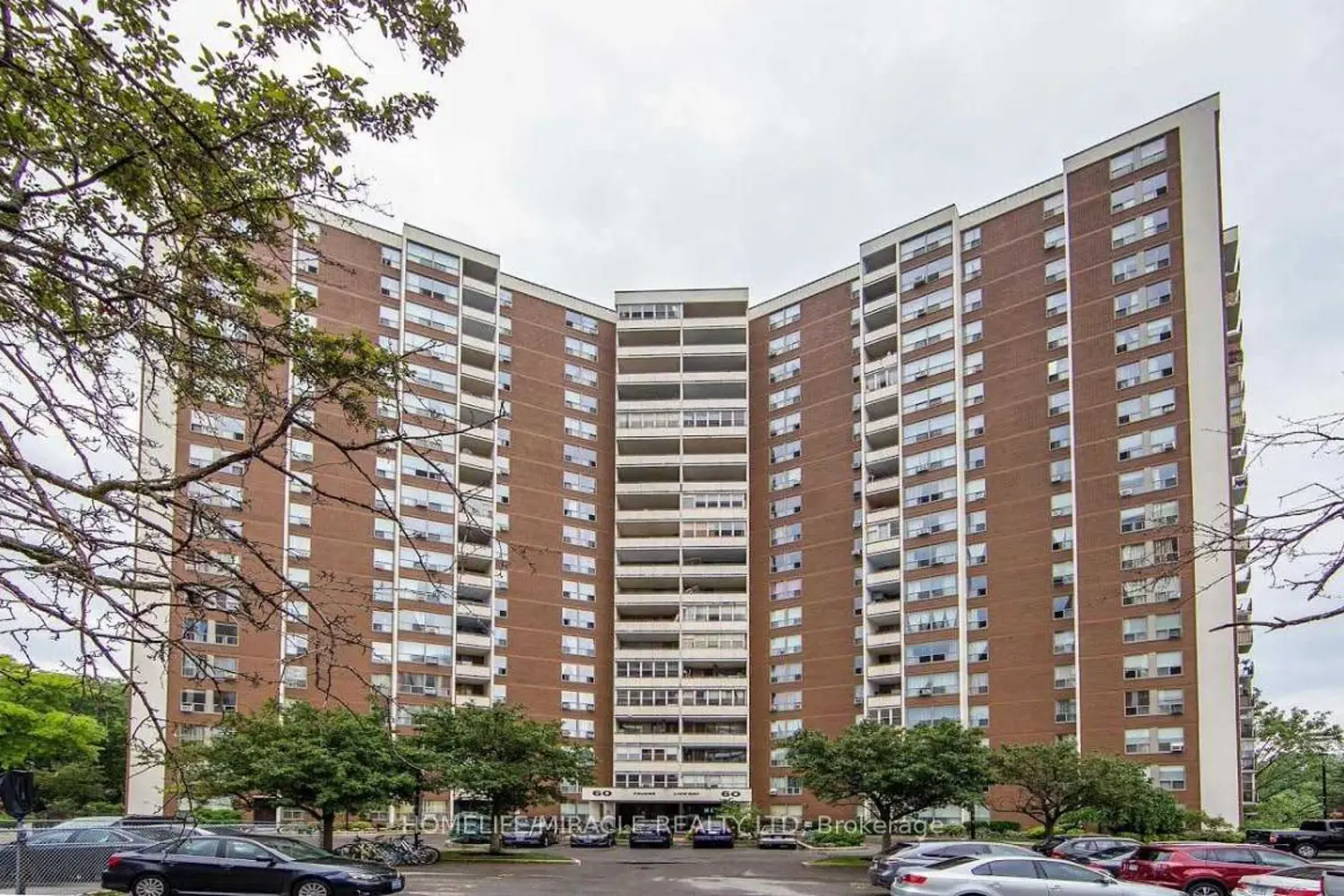 60 Pavane Linkway 216