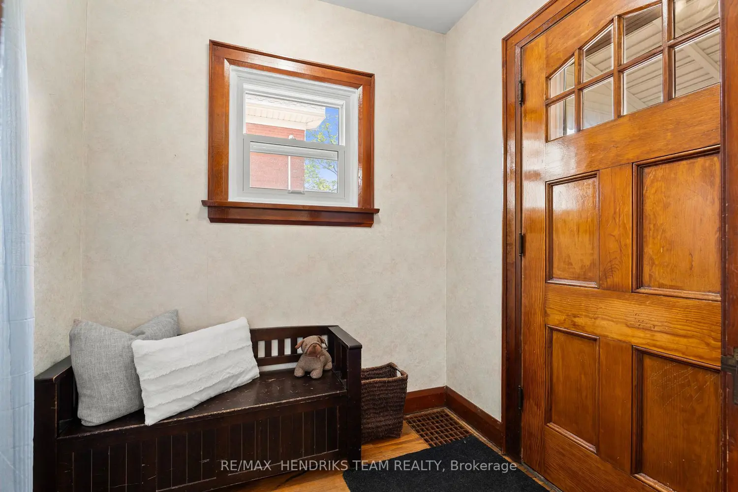 70 Carleton Street photo 3