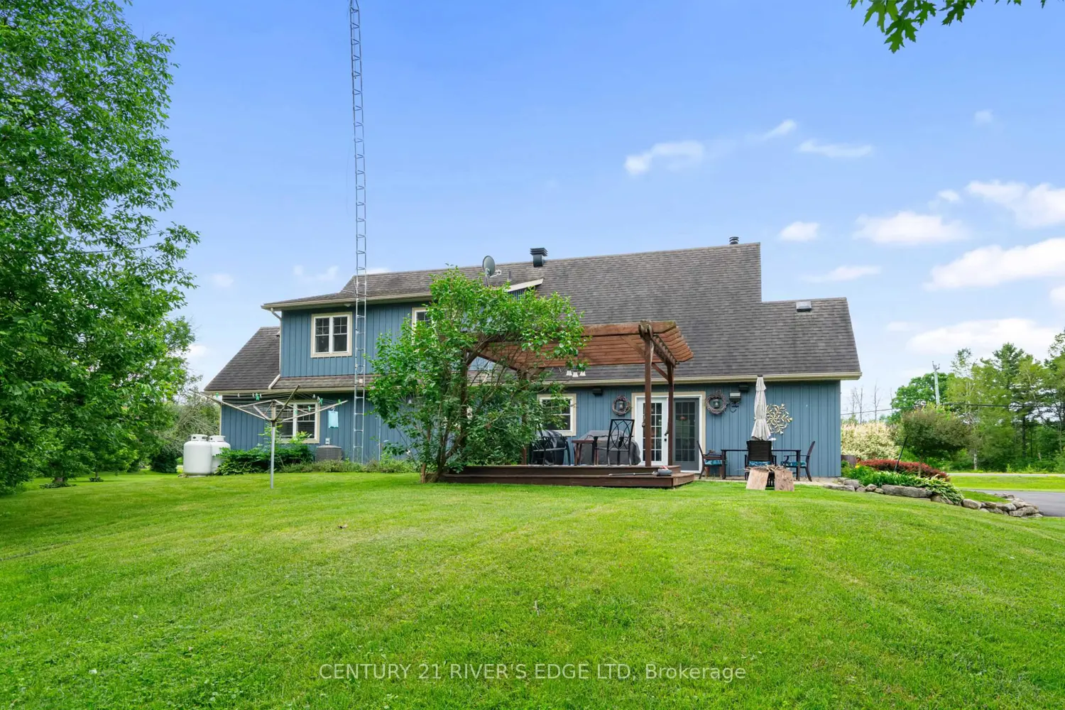 13327 County Road 2 Road photo 4