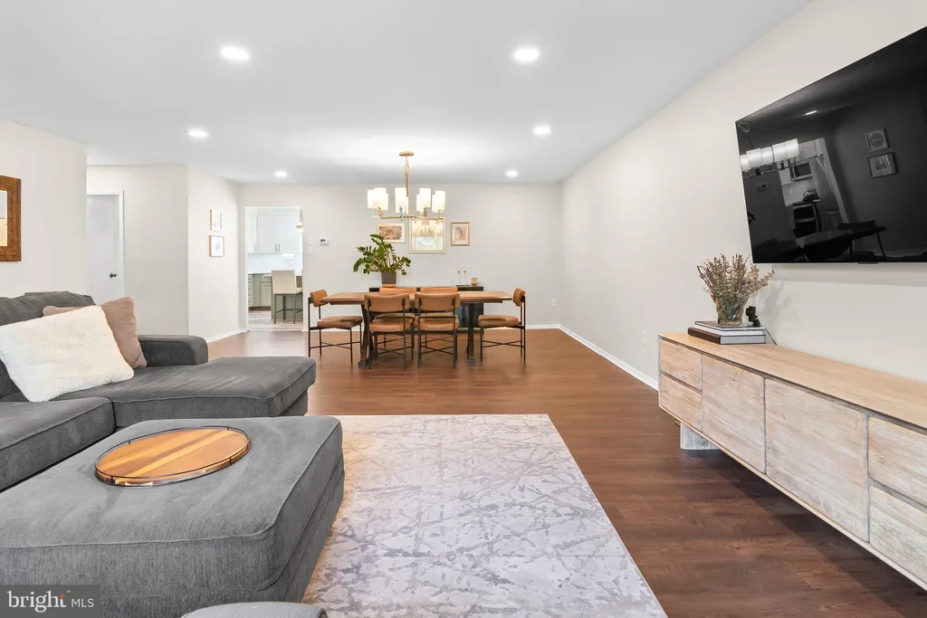 3116 Old Post Drive, Baltimore, MD 21208 photo 4