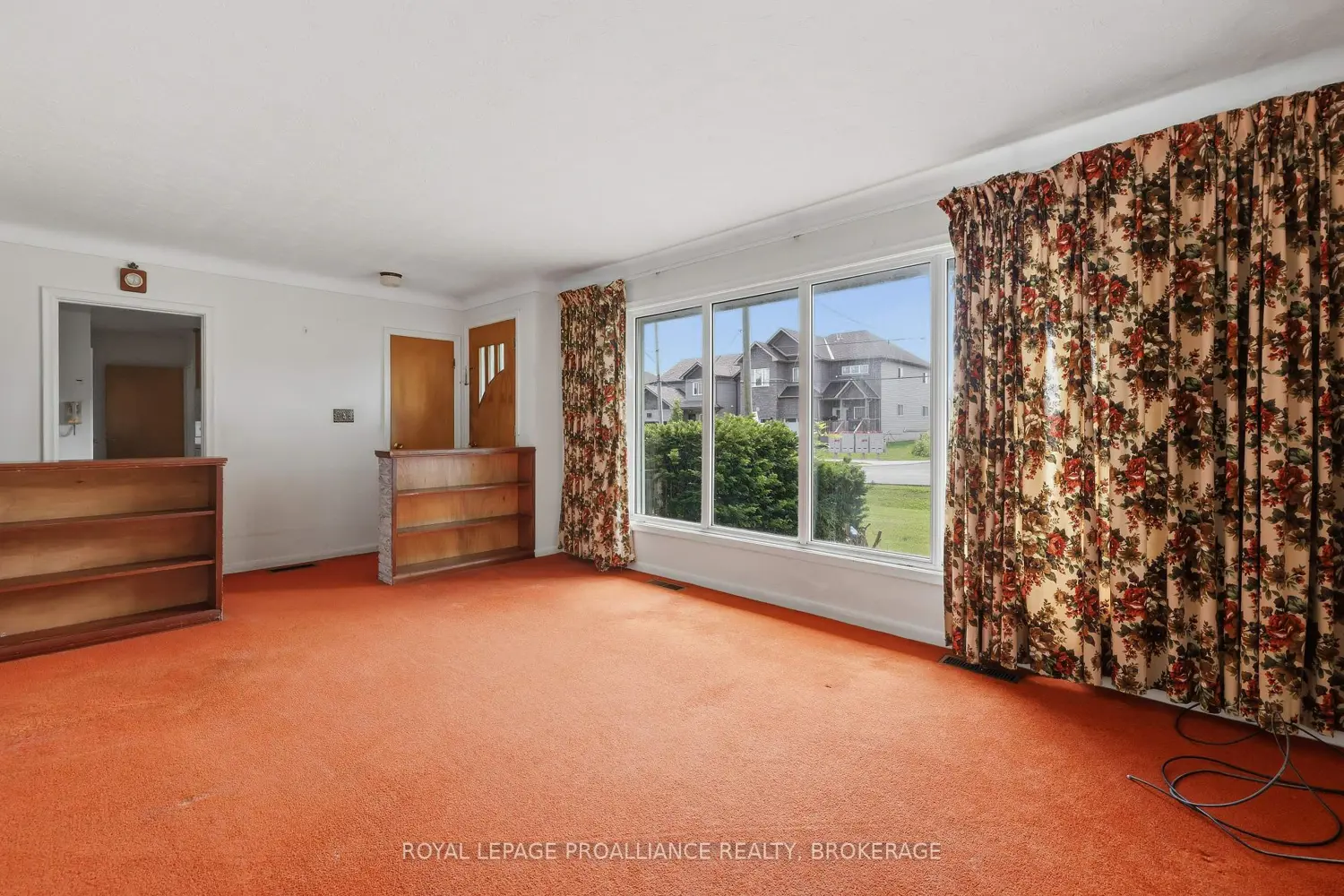 15 Park Crescent photo 5