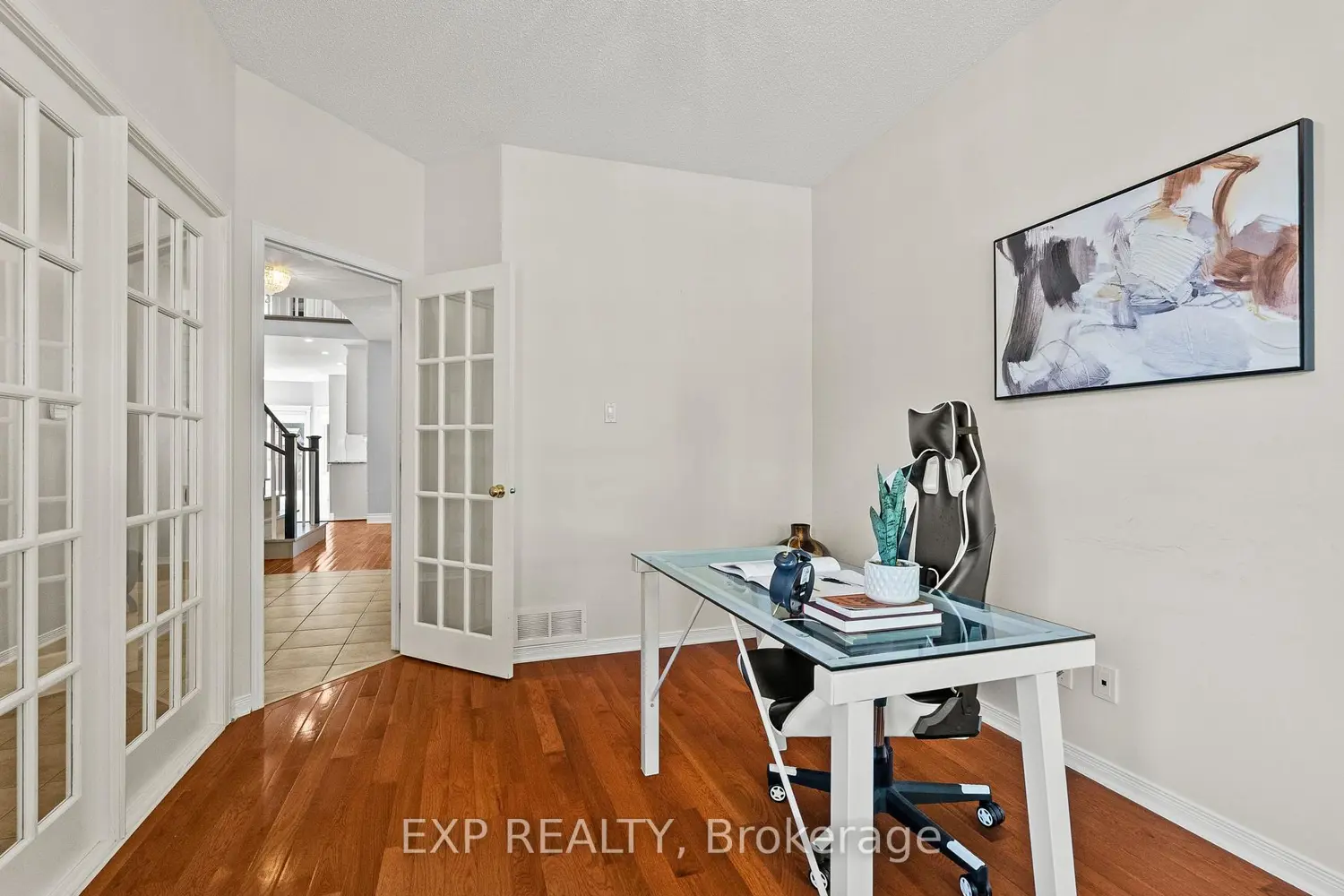 112 Redcliff Avenue photo 3