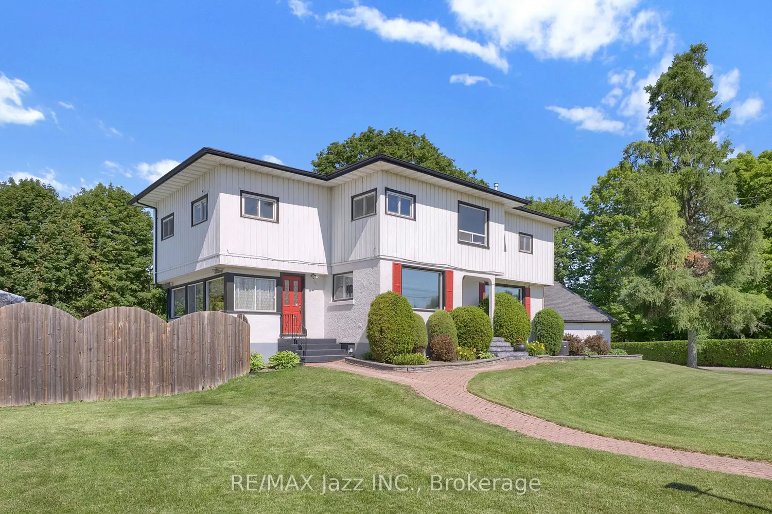 4860 Baldwin Street photo 4