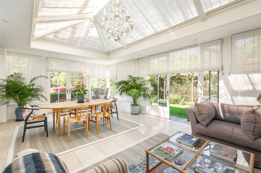 6 bed detached house for saleMinstead, Lyndhurst, Hampshire SO43 photo 5