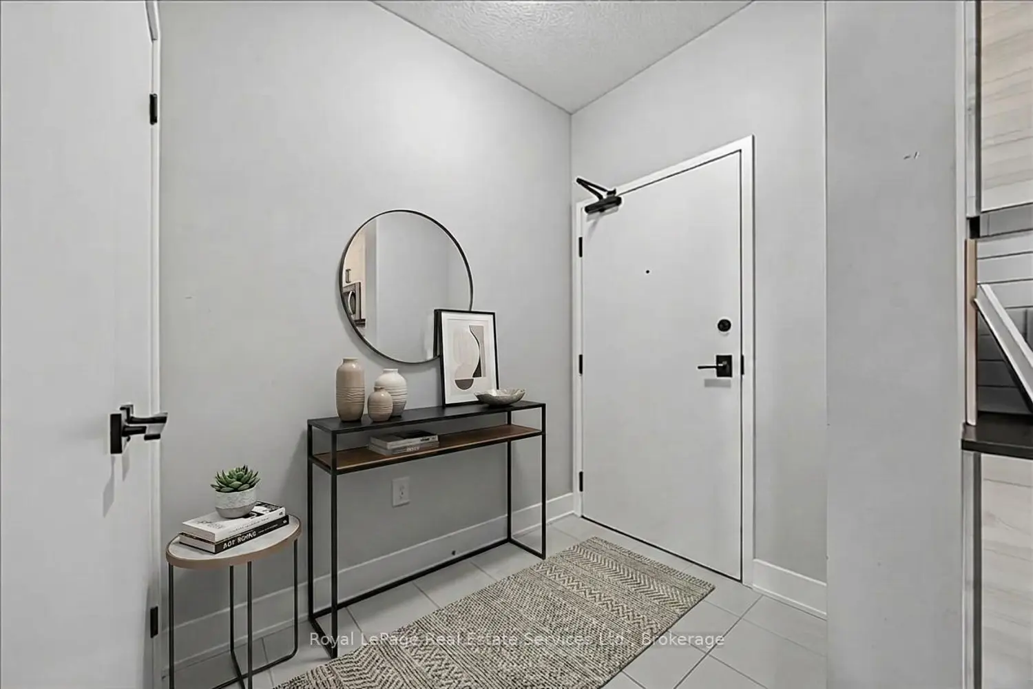 6 Spice Way 209 photo 3