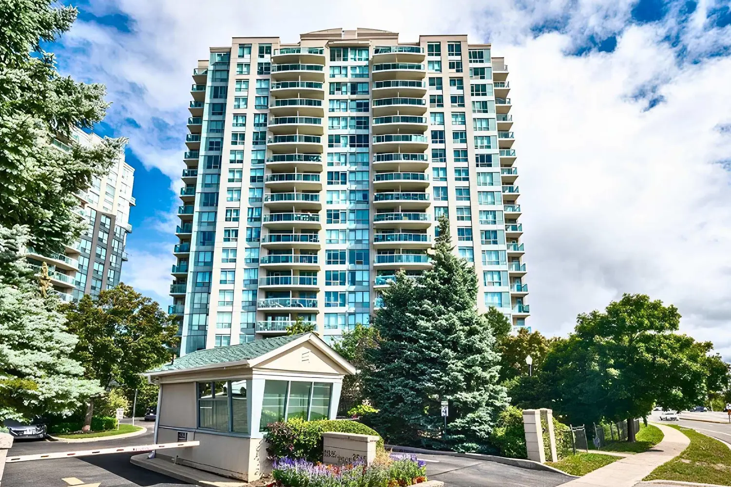 2545 Erin Centre Boulevard 509