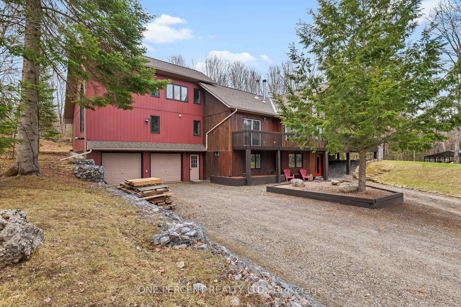 1069 Chalet Road photo 3