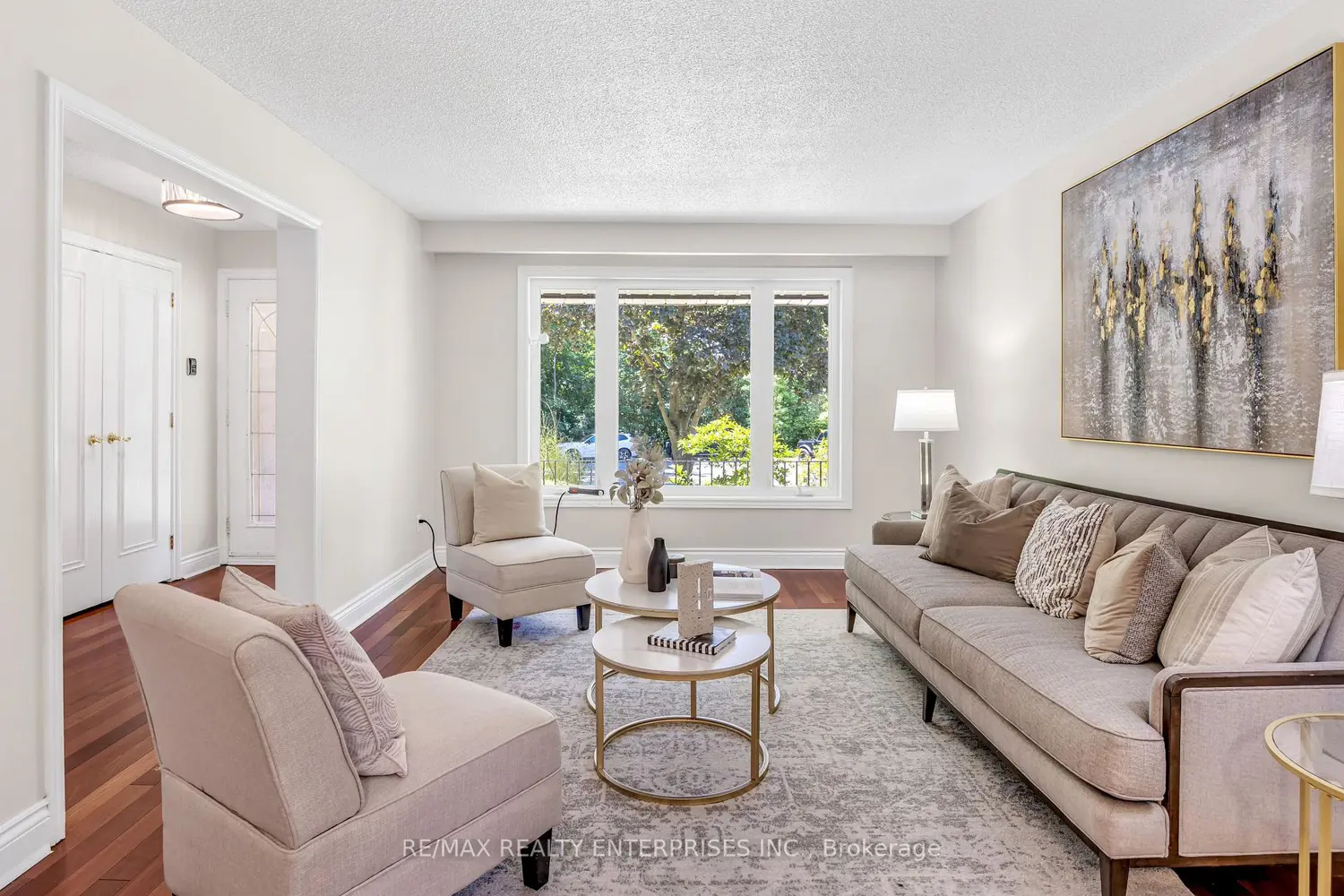 2477 Catherine Jean Lane photo 4