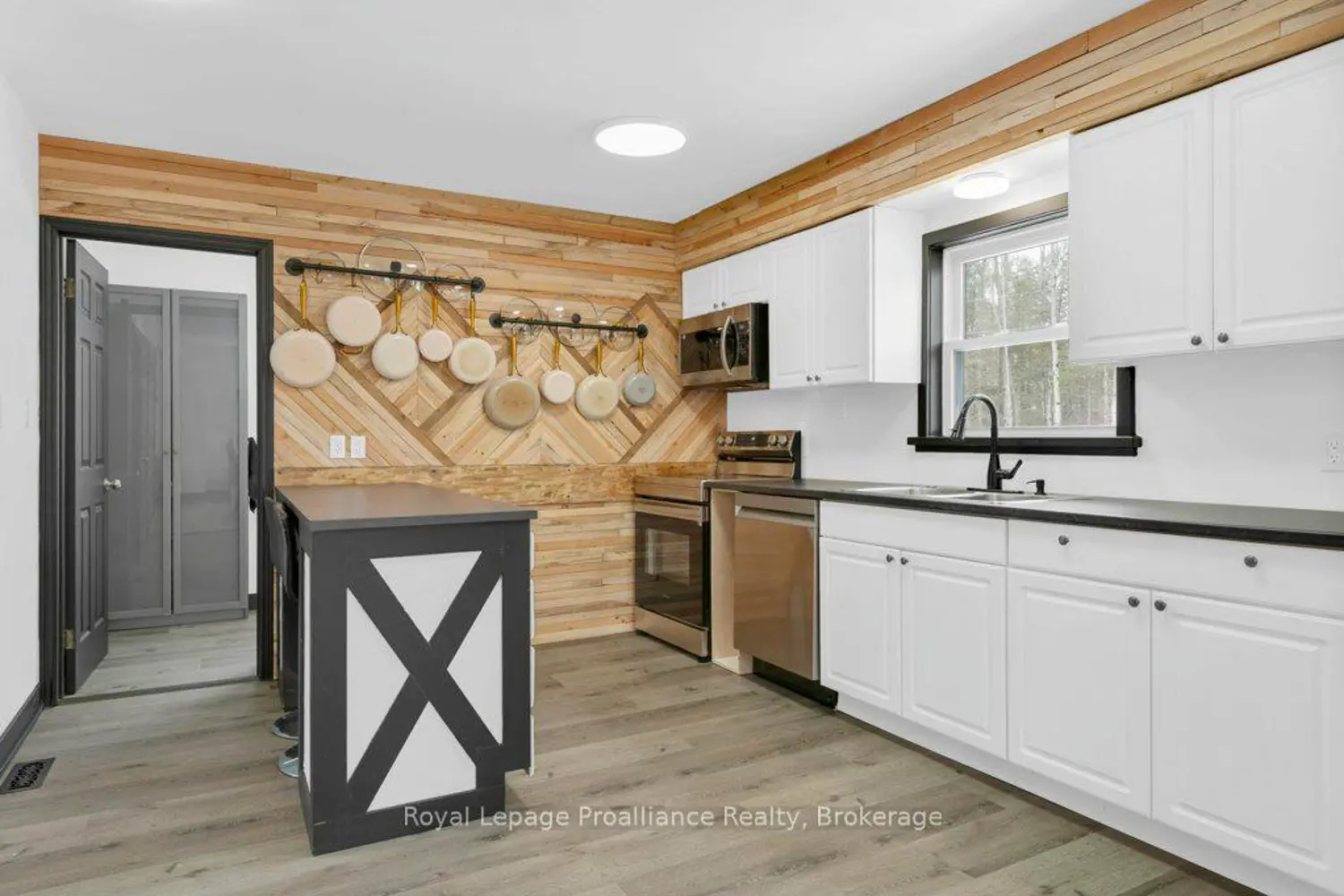 12 Cosgrove Lane photo 5