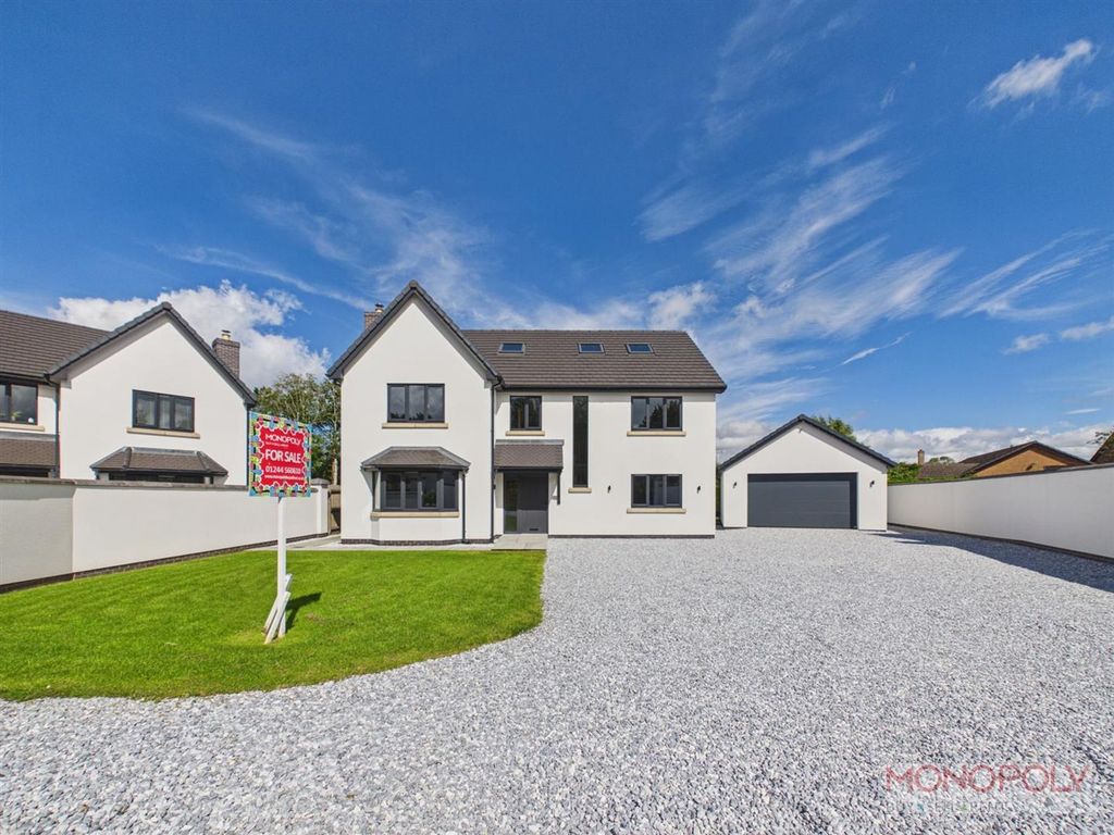 5 bed detached house for saleQueen Street, Treuddyn CH7