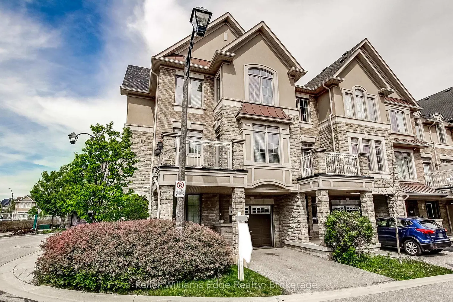 2435 Greenwich Drive 35