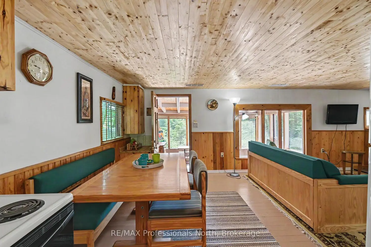 3701 Gelert Road photo 4