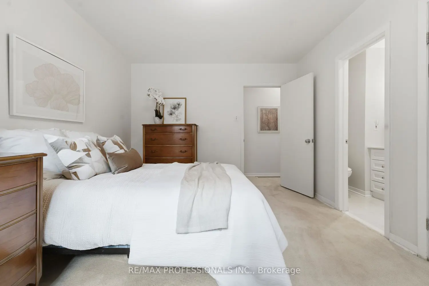 48 Wareside Road photo 5