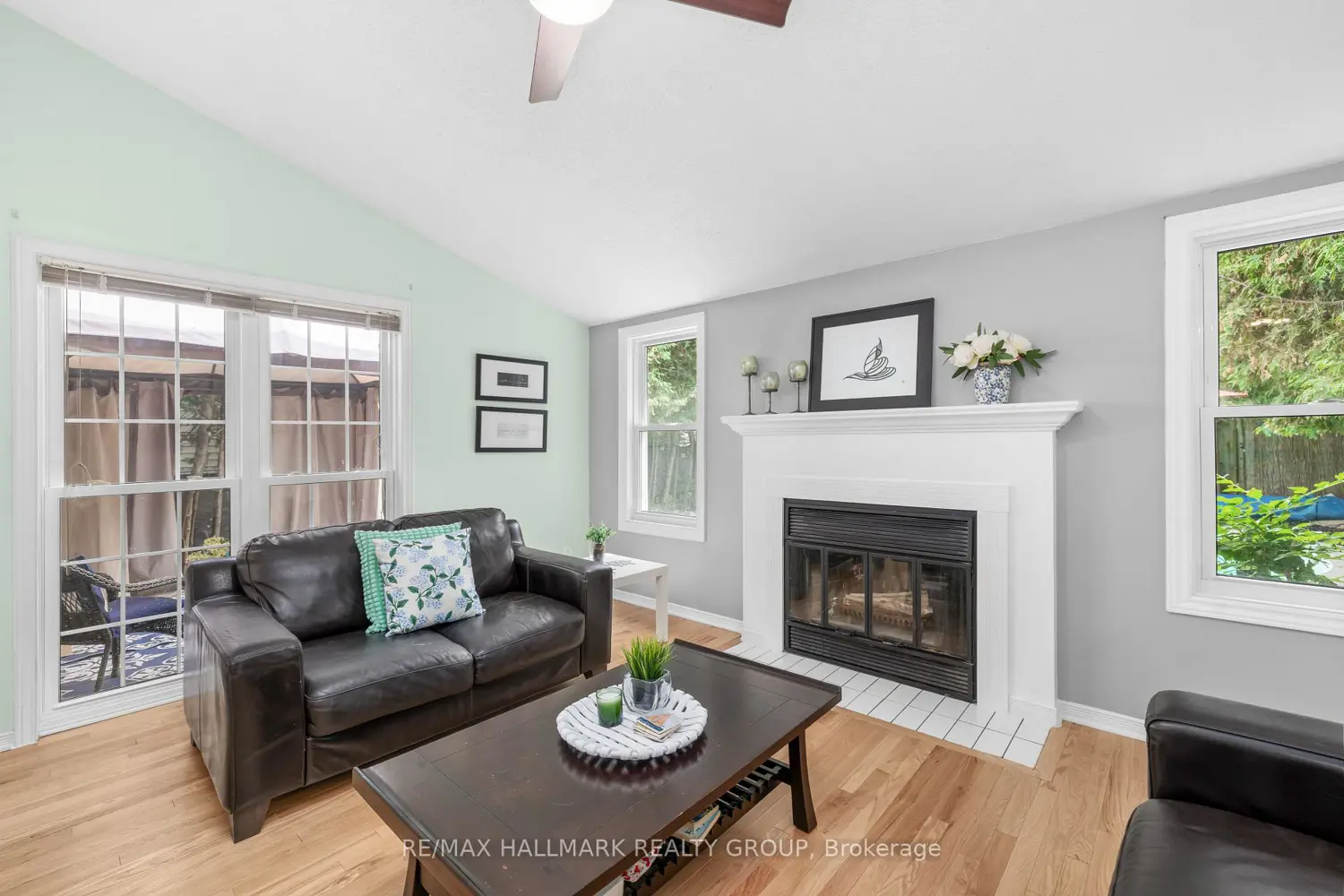 652 Thicket Way photo 5