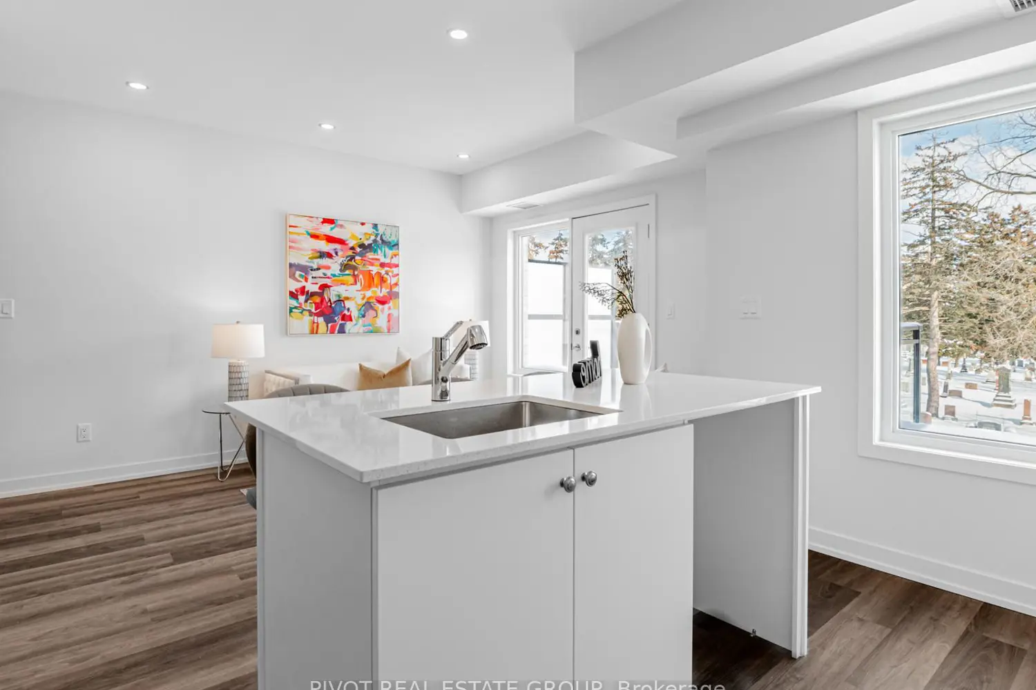60 Elizabeth Street 3307 photo 4