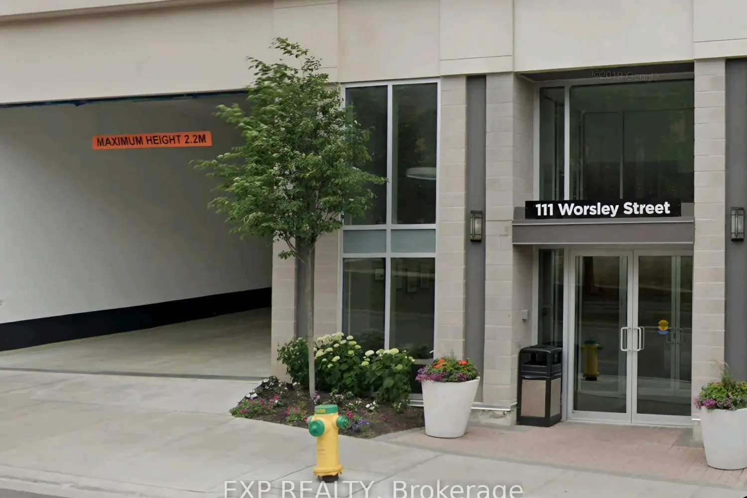 111 Worsley Street 401 photo 3