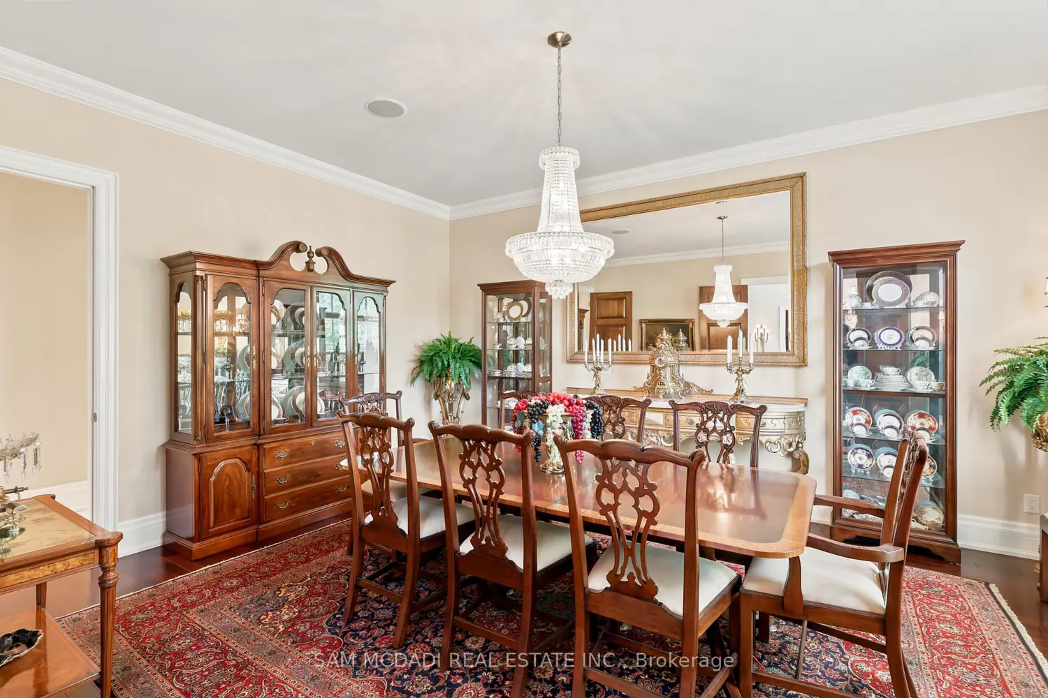 65 Kingswood Drive photo 3