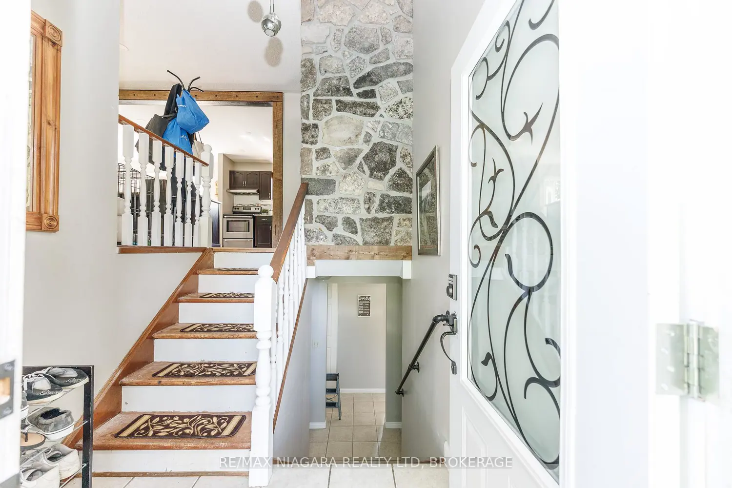 88 Pleasant Avenue photo 3