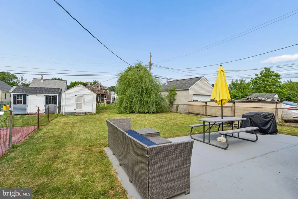 2716 Maple Avenue, Parkville, MD 21234