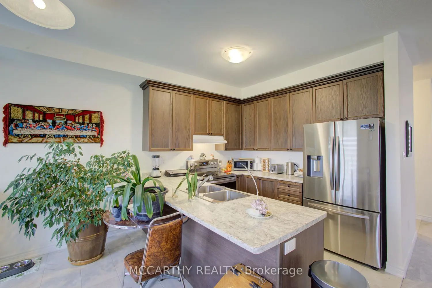 160 Clark Street photo 4