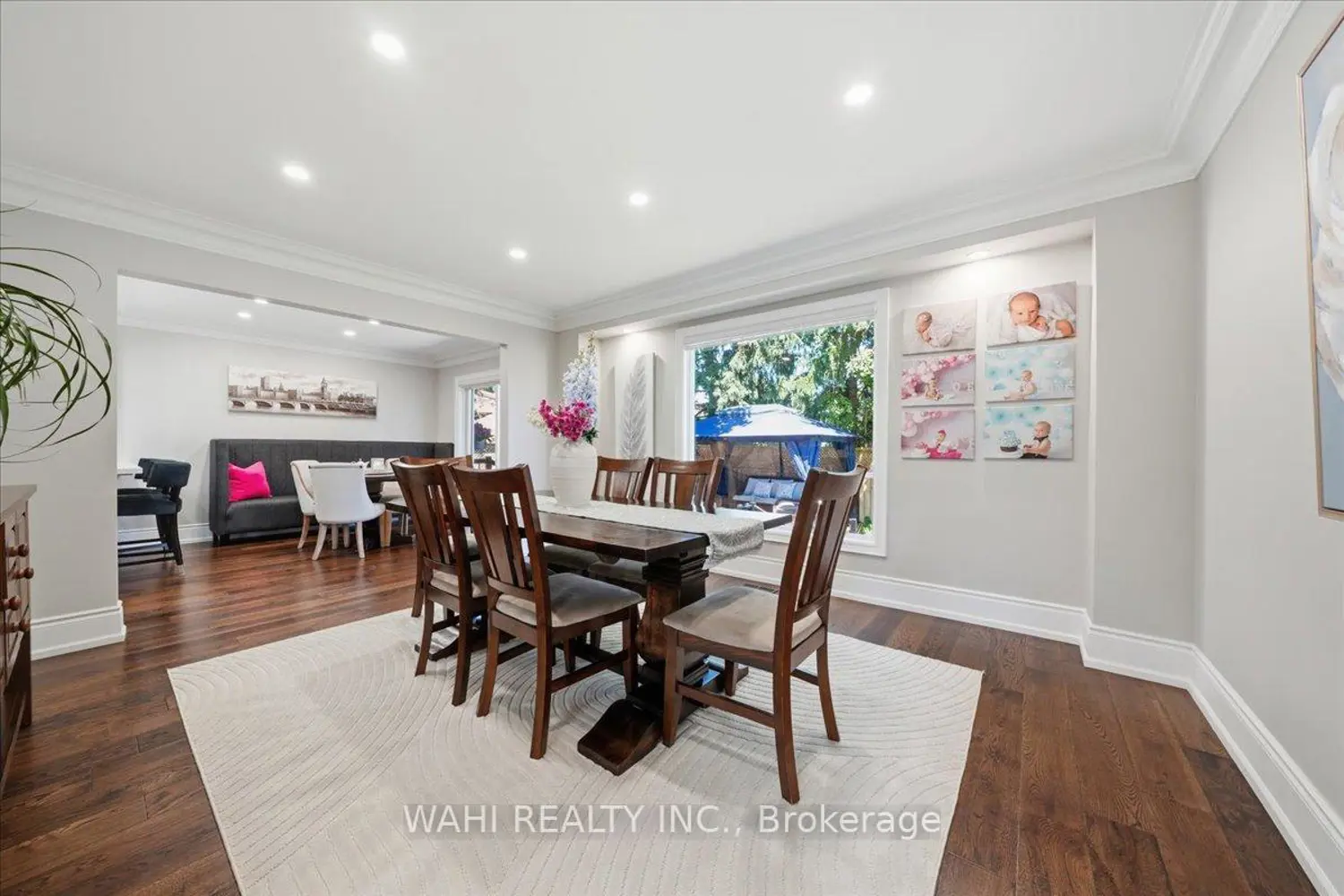 1141 Vicki Lane photo 4