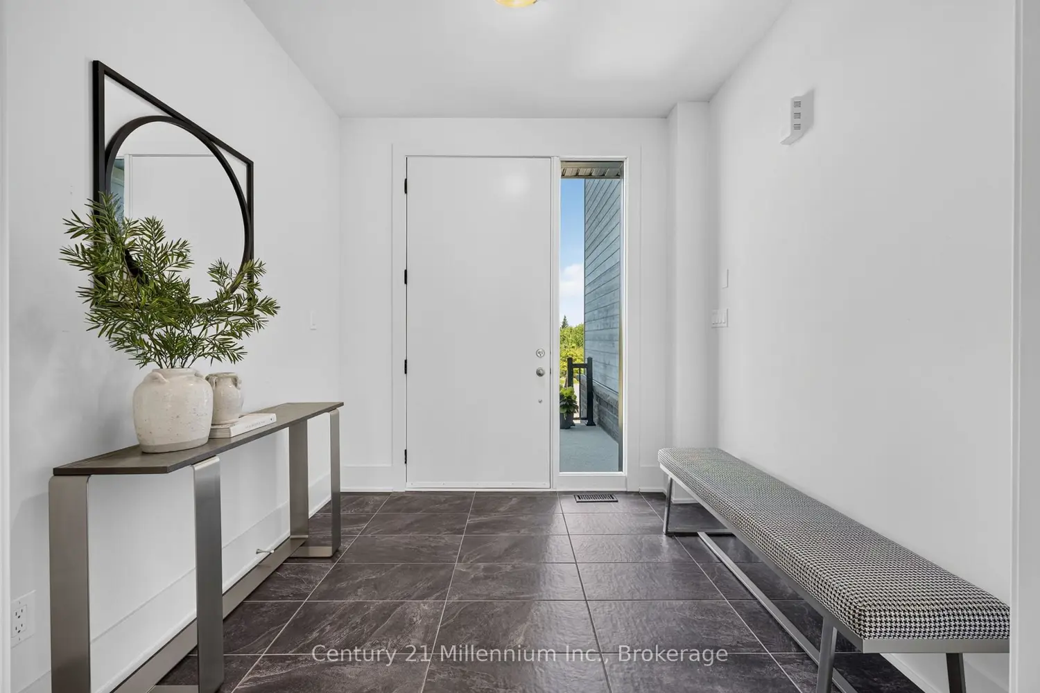 126 Tekiah Road photo 2