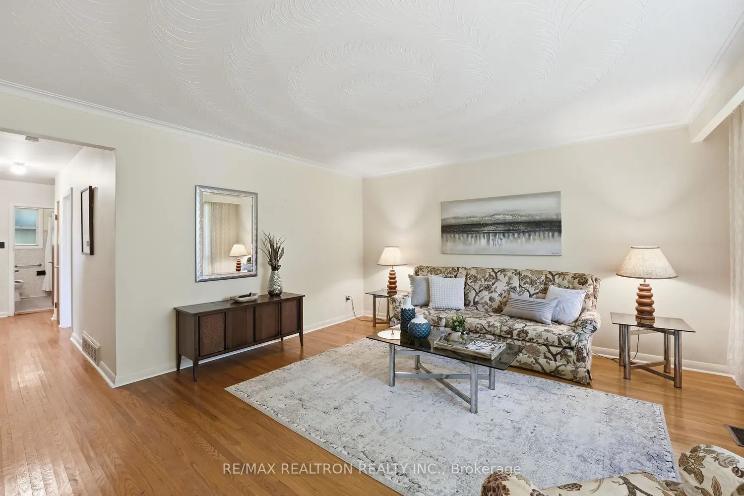 13 Kemano Road photo 5