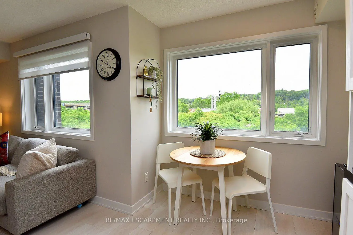 1135 Cooke Boulevard 112 photo 5