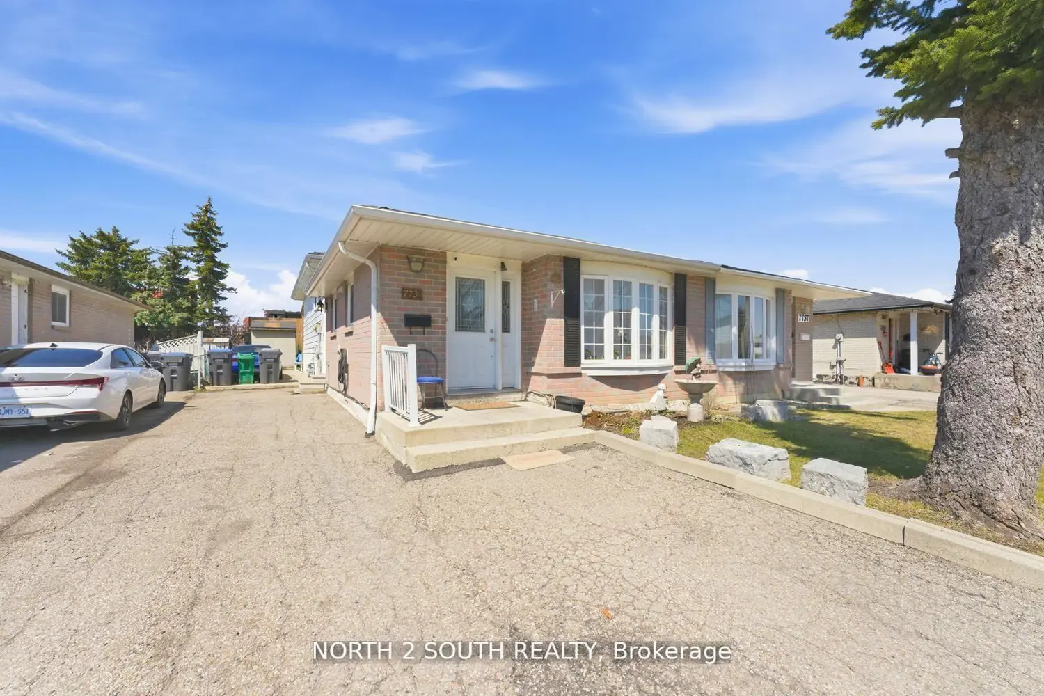7739 Priory Crescent
