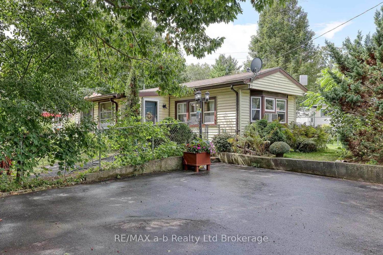 746112 Township 4 Road 26