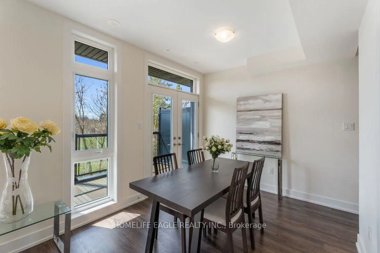 7 Phelps Lane 16 photo 4
