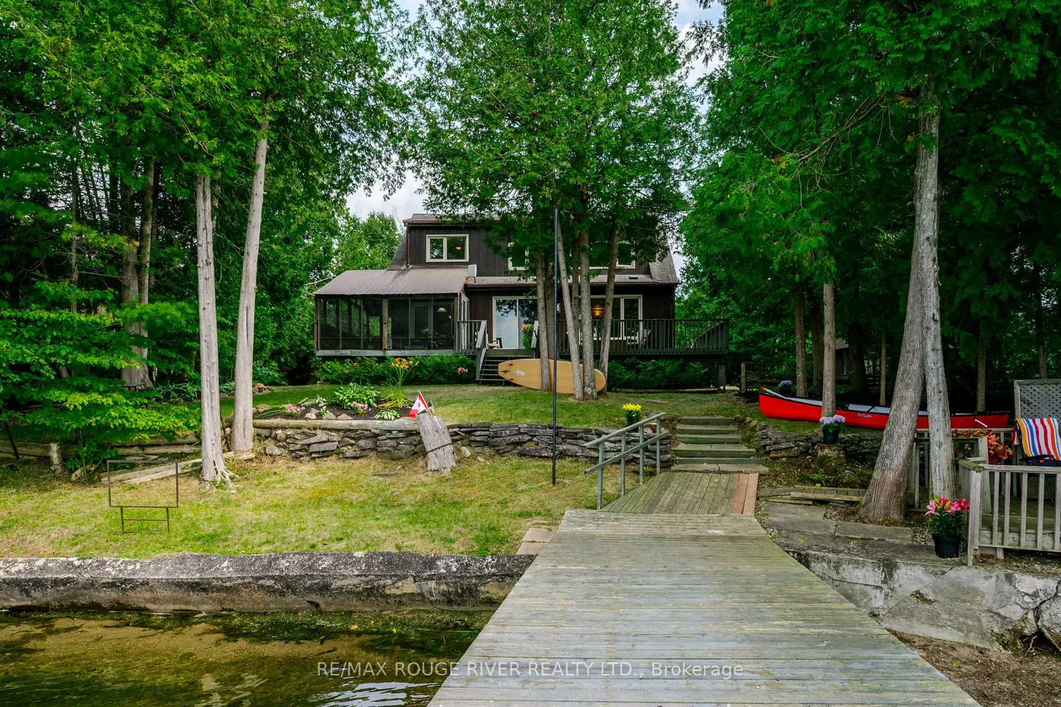 1280 Birchview Road photo 2