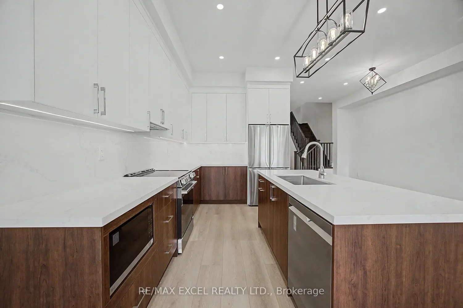 132 Elyse Court photo 3