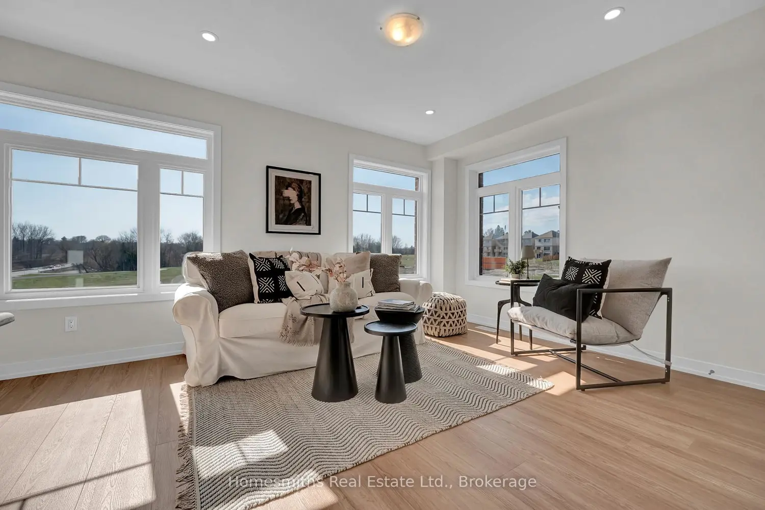 39 Addyman Crescent photo 4