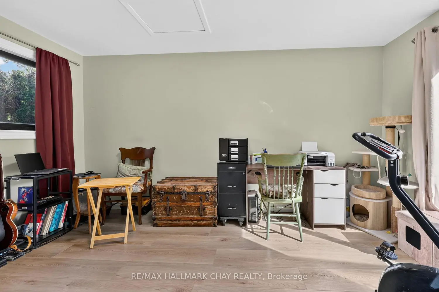 243 Letitia Street photo 5