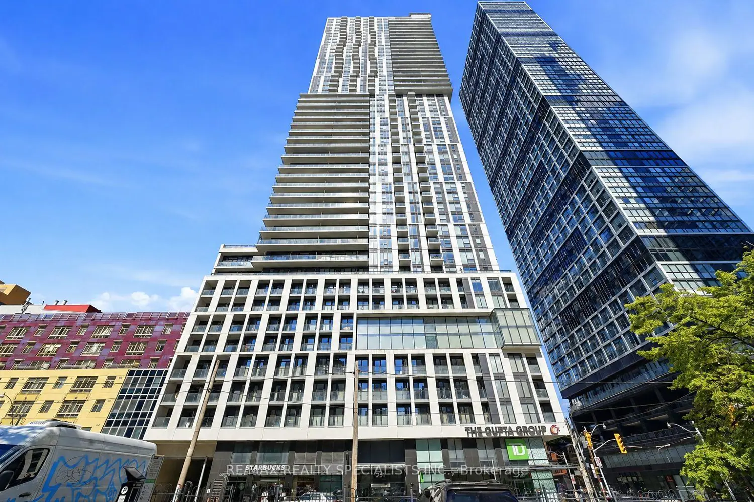 251 Jarvis Street 3210