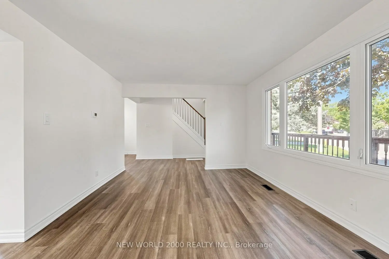 10 Buce Avenue photo 3