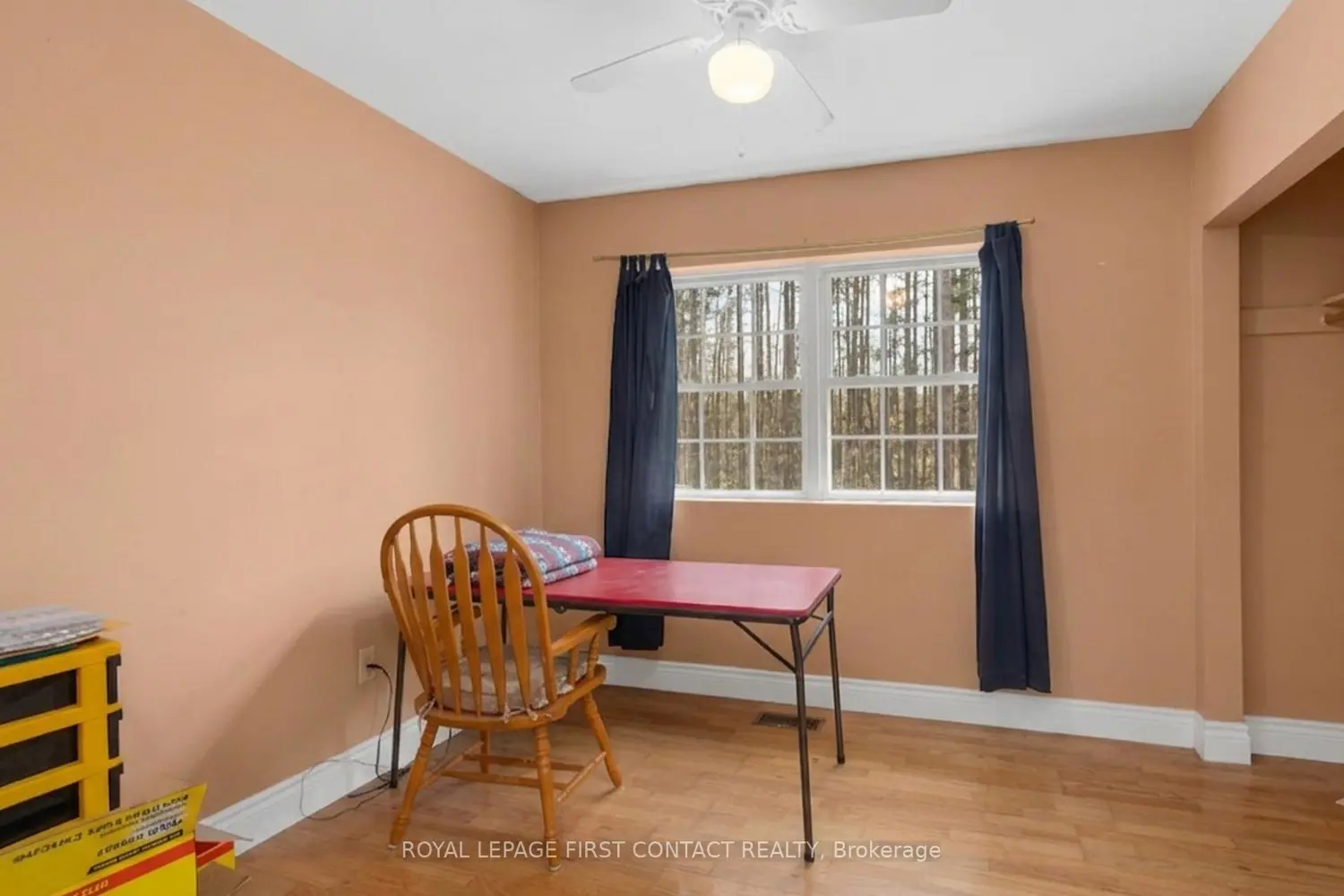2228 Monck Road photo 2