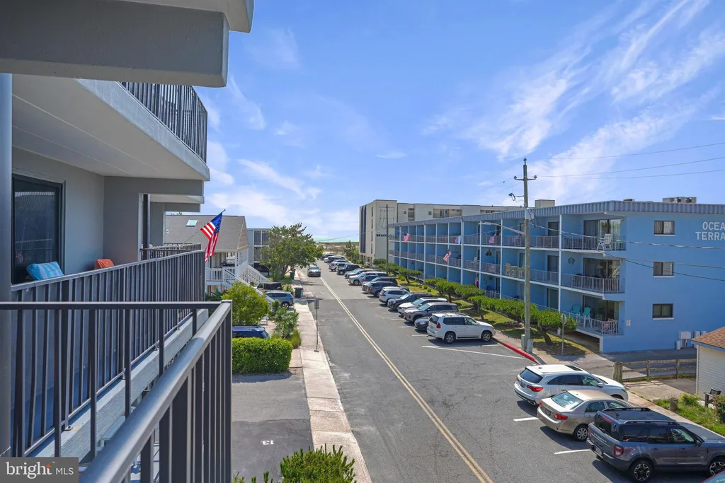 18 69th Street Unit 9, Ocean City, MD 21842