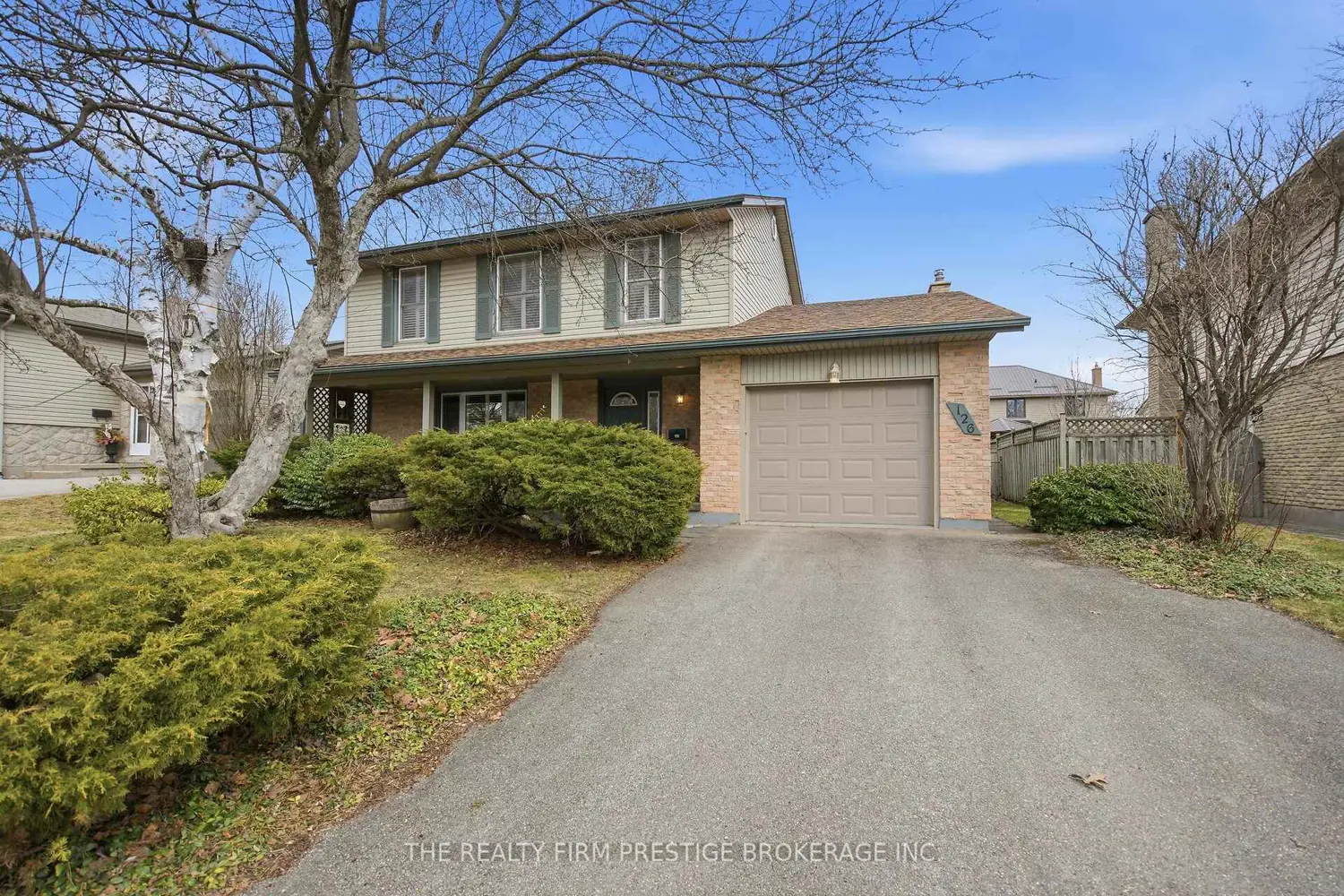 126 Gardenvale Crescent photo 2