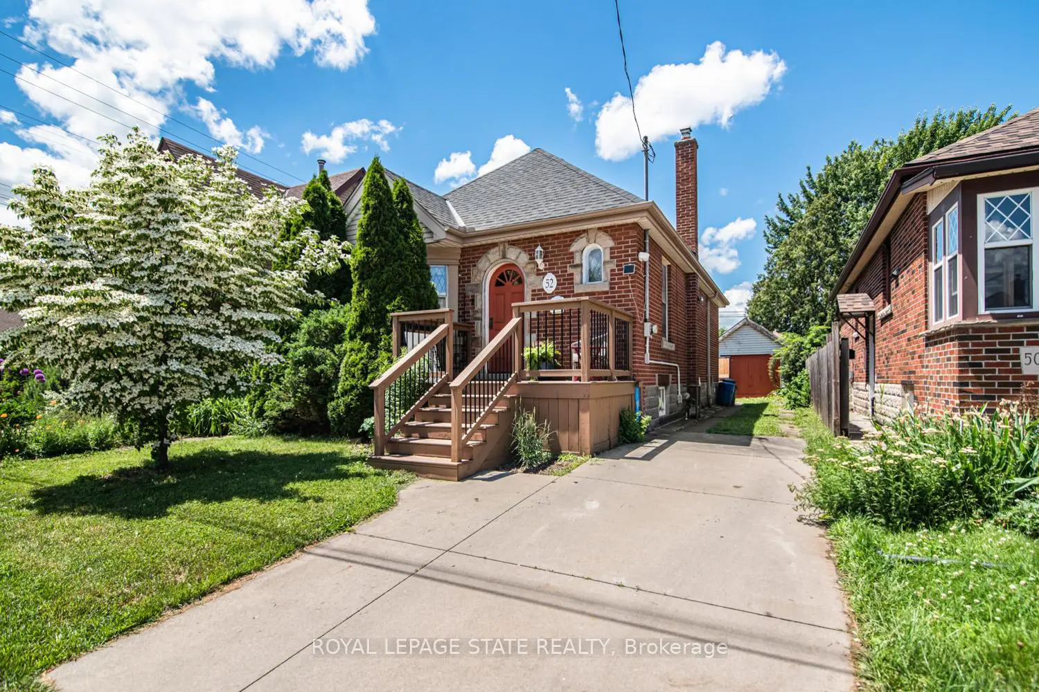 52 Cameron Avenue photo 4