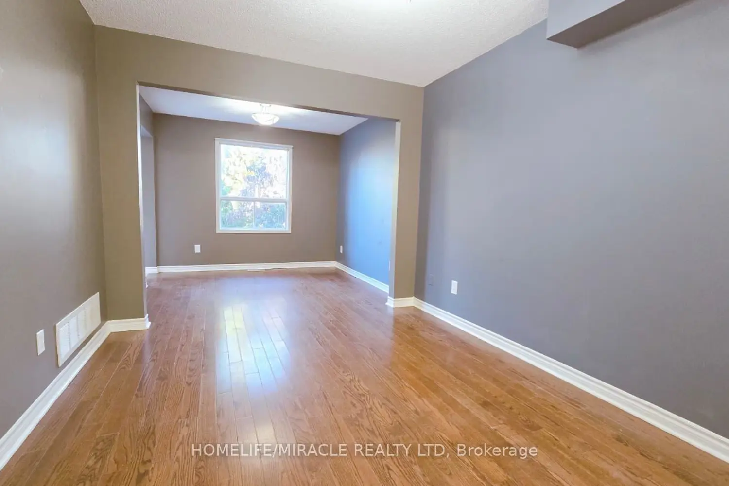 12 Gore Drive photo 4