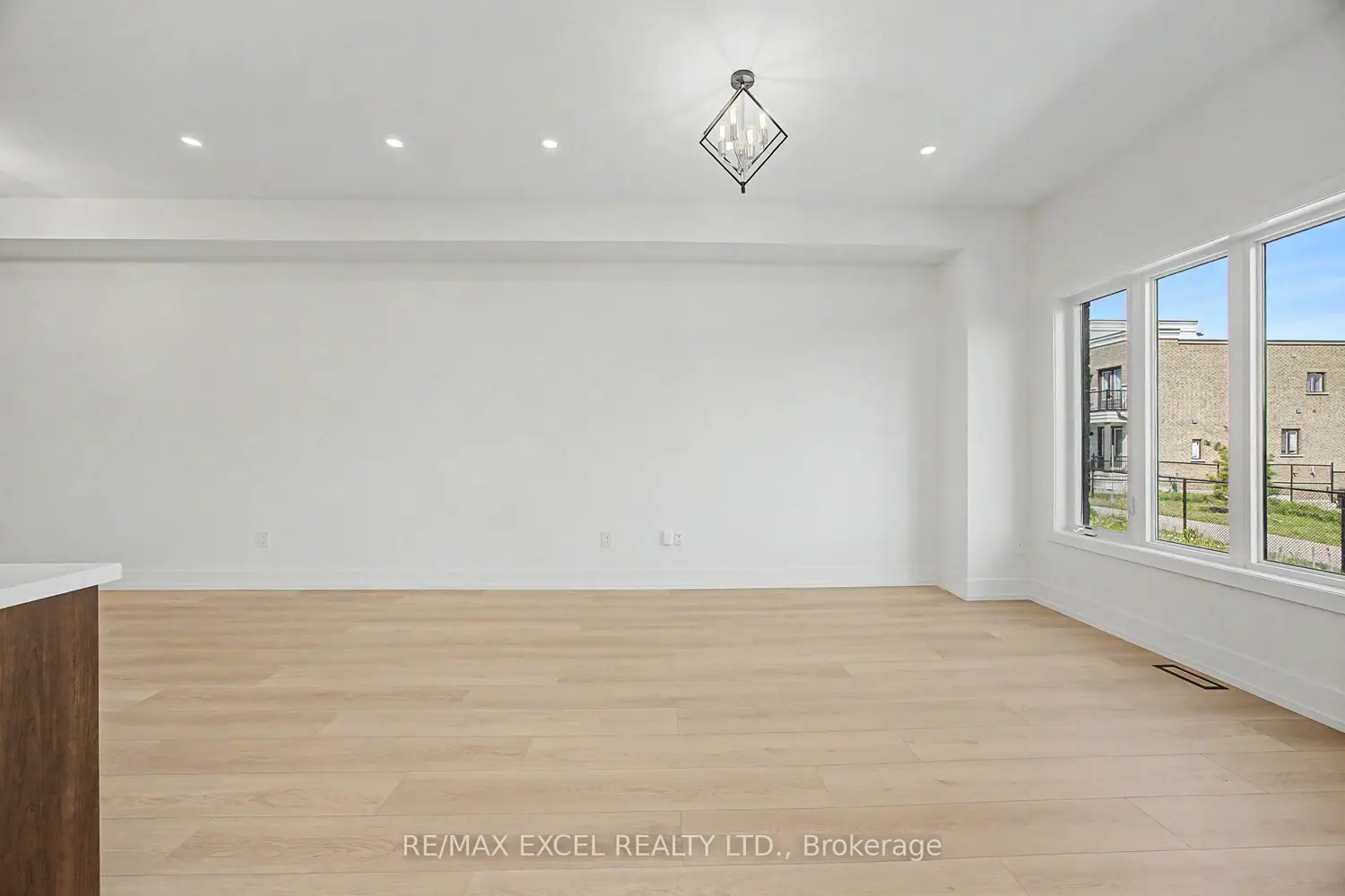 132 Elyse Court photo 5