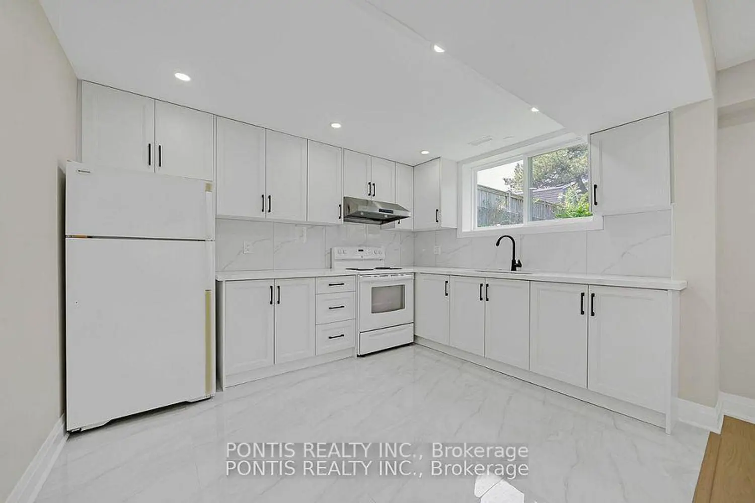 110 Michael Boulevard photo 5