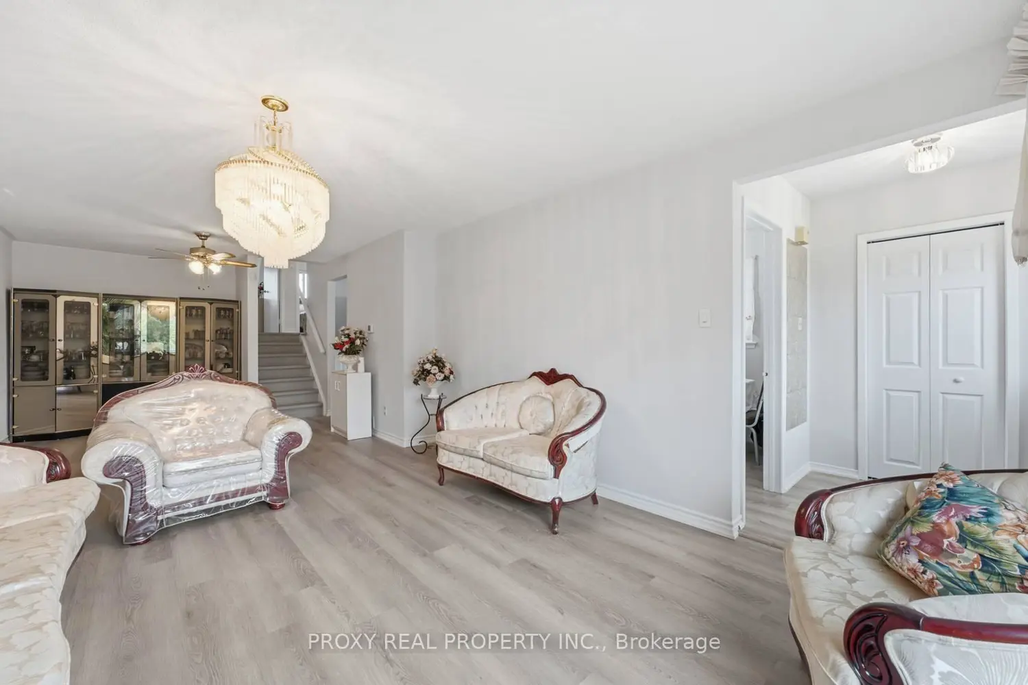 3373 Jolliffe Avenue photo 3