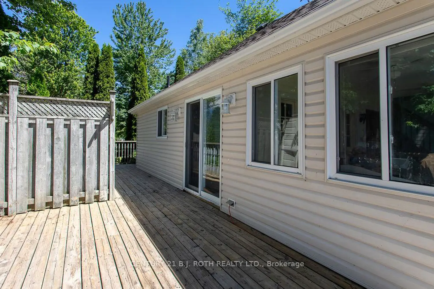 2389 Crystal Beach Road photo 4